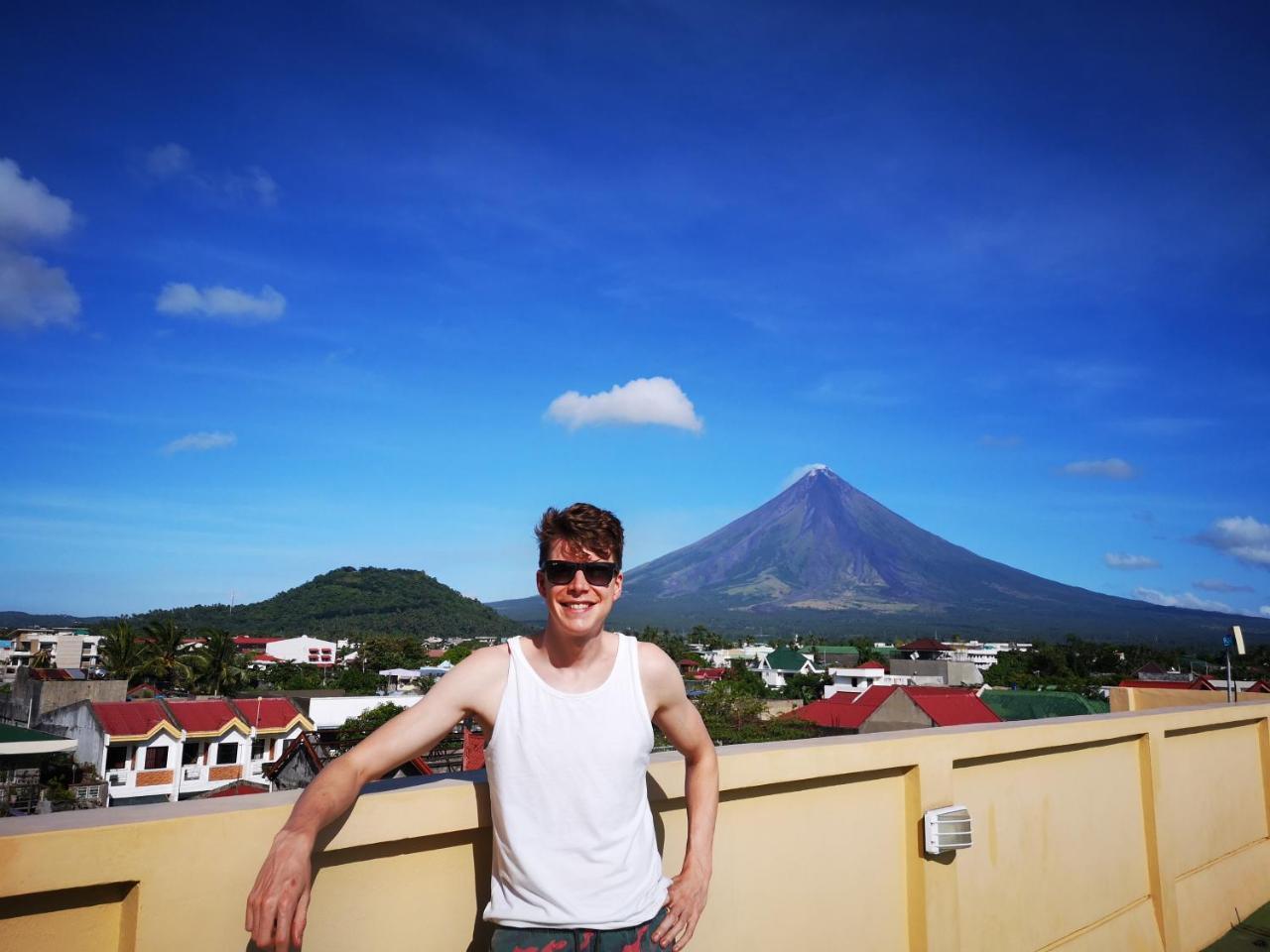 Jdl Residences Hostel Legazpi Kültér fotó