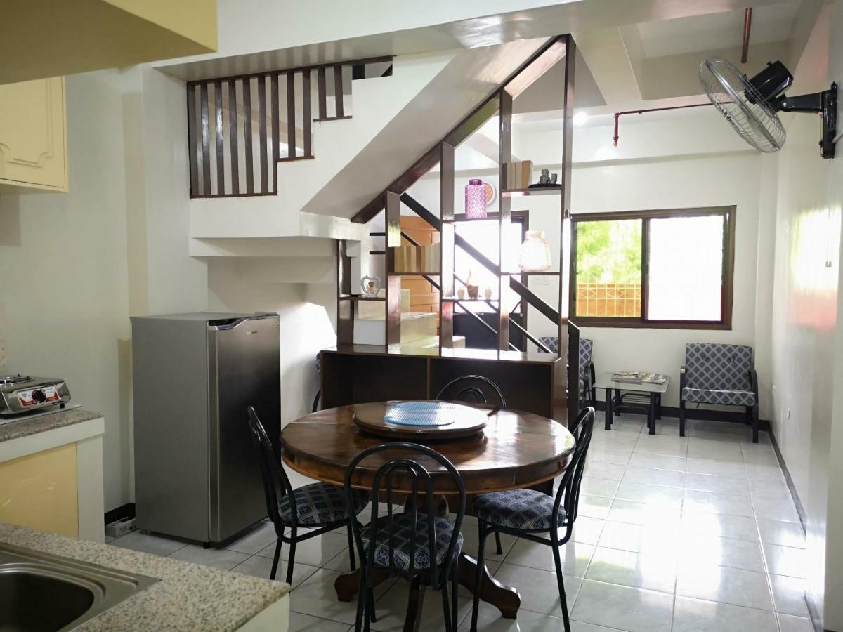 Jdl Residences Hostel Legazpi Kültér fotó