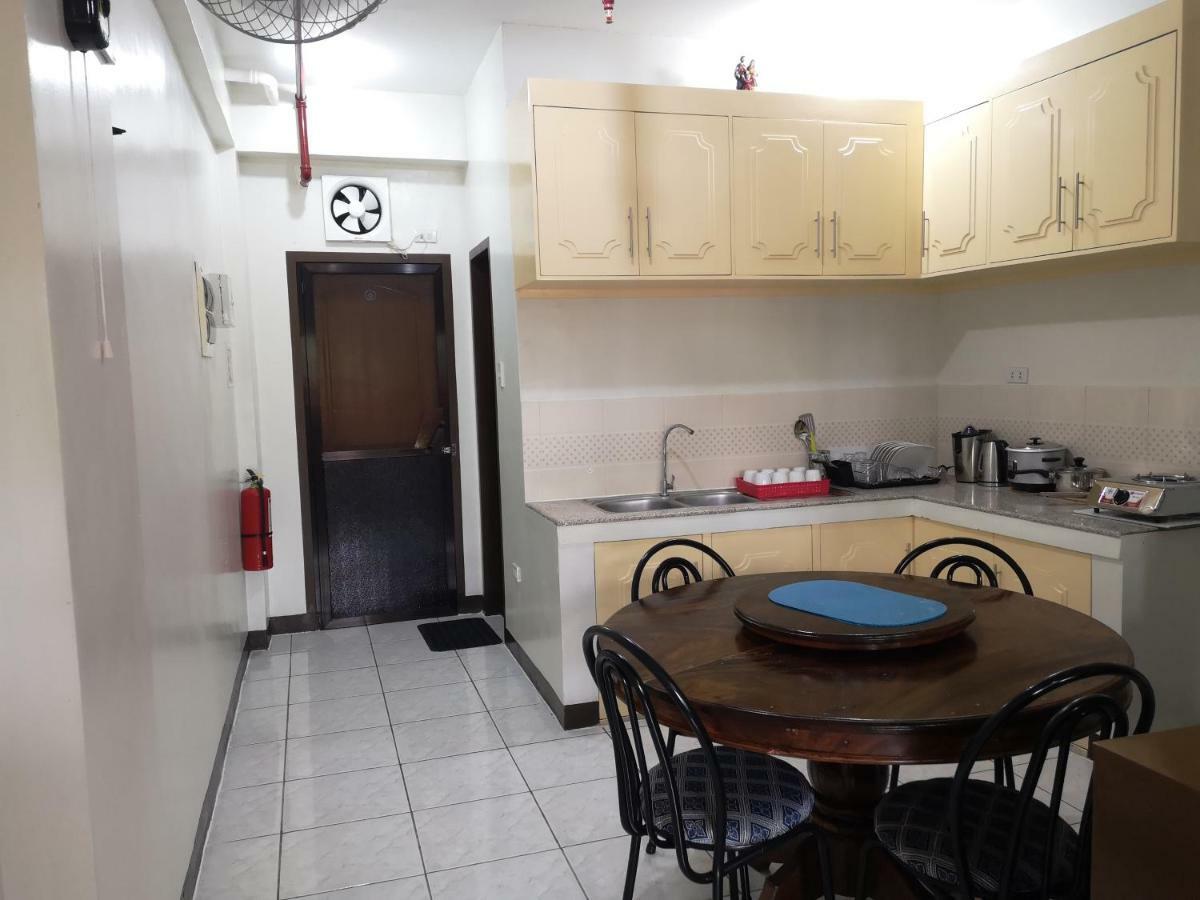 Jdl Residences Hostel Legazpi Kültér fotó